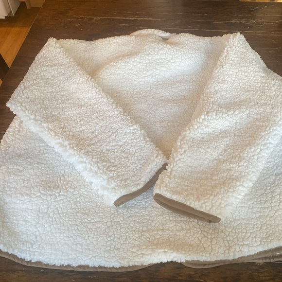 NWT J Crew Women’s Barn Jacket - Picture 4 of 4